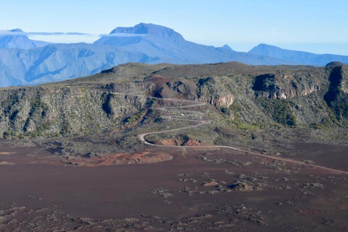 T2C Lagon Austral "Escapade Australe" サン・ピエール エクステリア 写真
